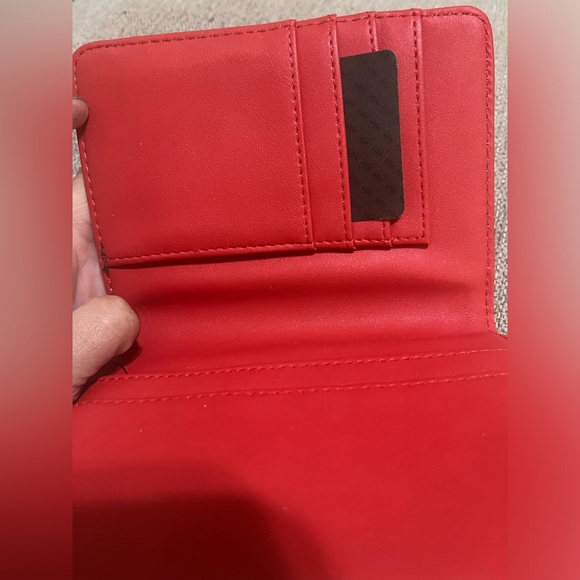Wallet 
With tags - Picture 4 of 4